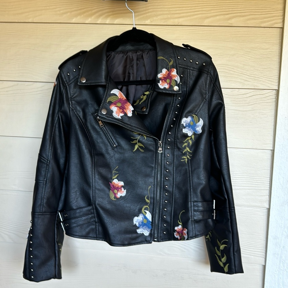 Vegan Leather Jacket ~ size Lg